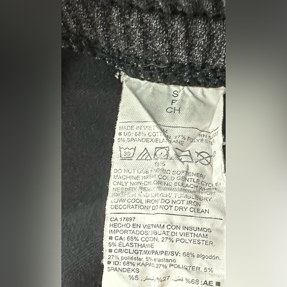 Men’s Old Navy Active Dynamic Fleece 4 Way Stretch Shorts- Size Small - Picture 4 of 5